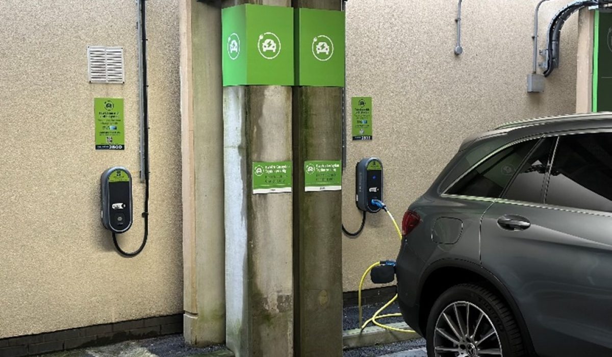 Charging Point 1 1